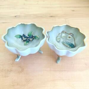Mini Vtg Salt Cellar Trinket Dish Footed Porcelain Lily Hand-Painted Flower